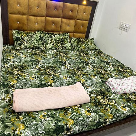 Bombay Hotel Ujjain Extérieur photo