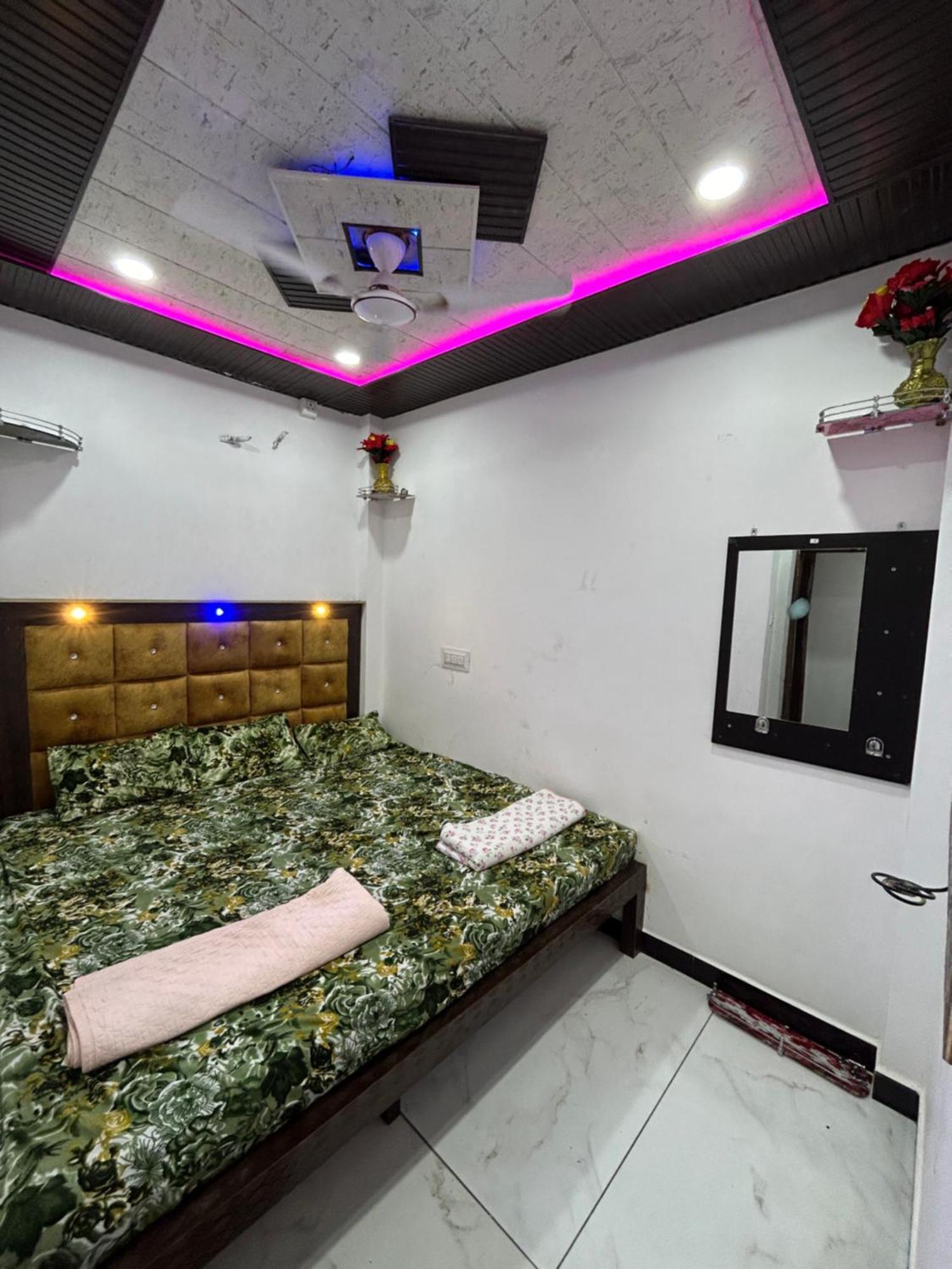 Bombay Hotel Ujjain Extérieur photo